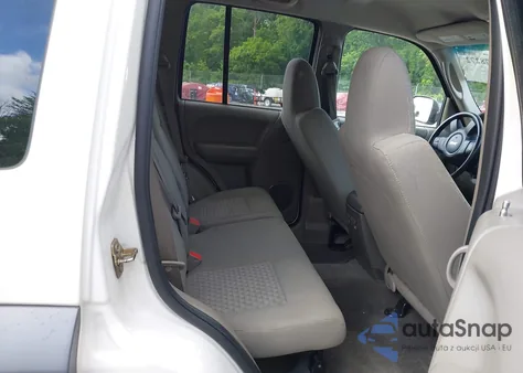 2005 Jeep Liberty Sport from USA, damaged, VIN 1J4GL48K25W584323